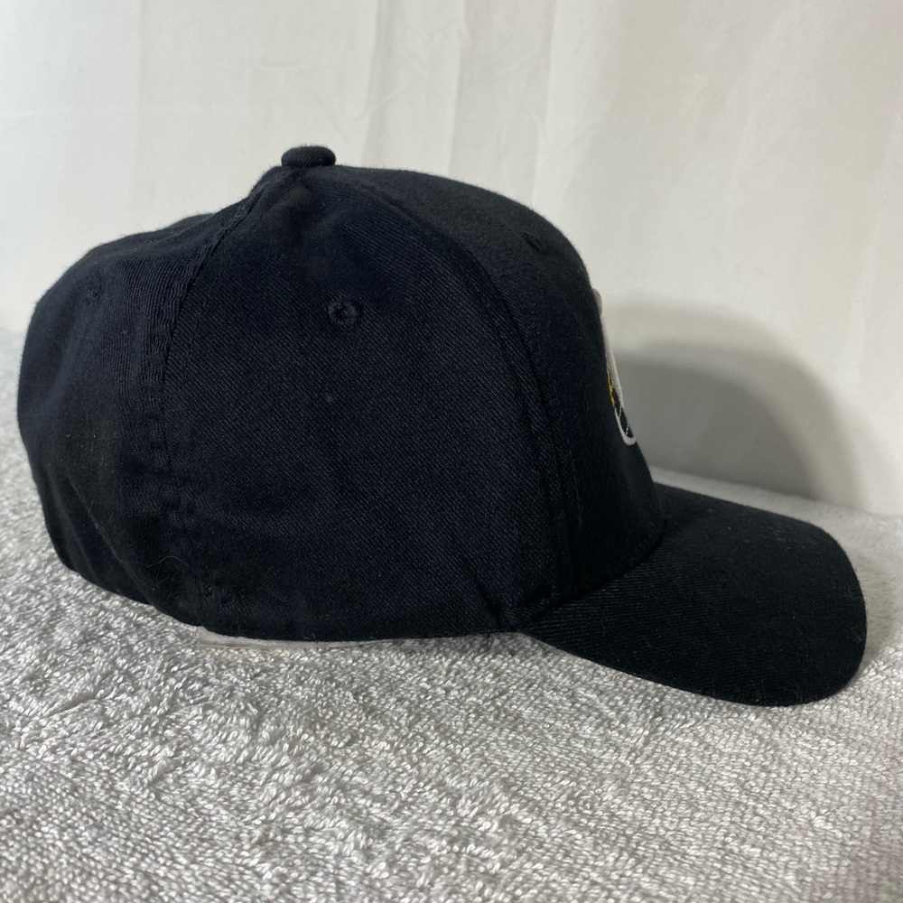 World Finals Embroidered Flex Fit Black Hat Cap L/XL - Picture 7 of 10